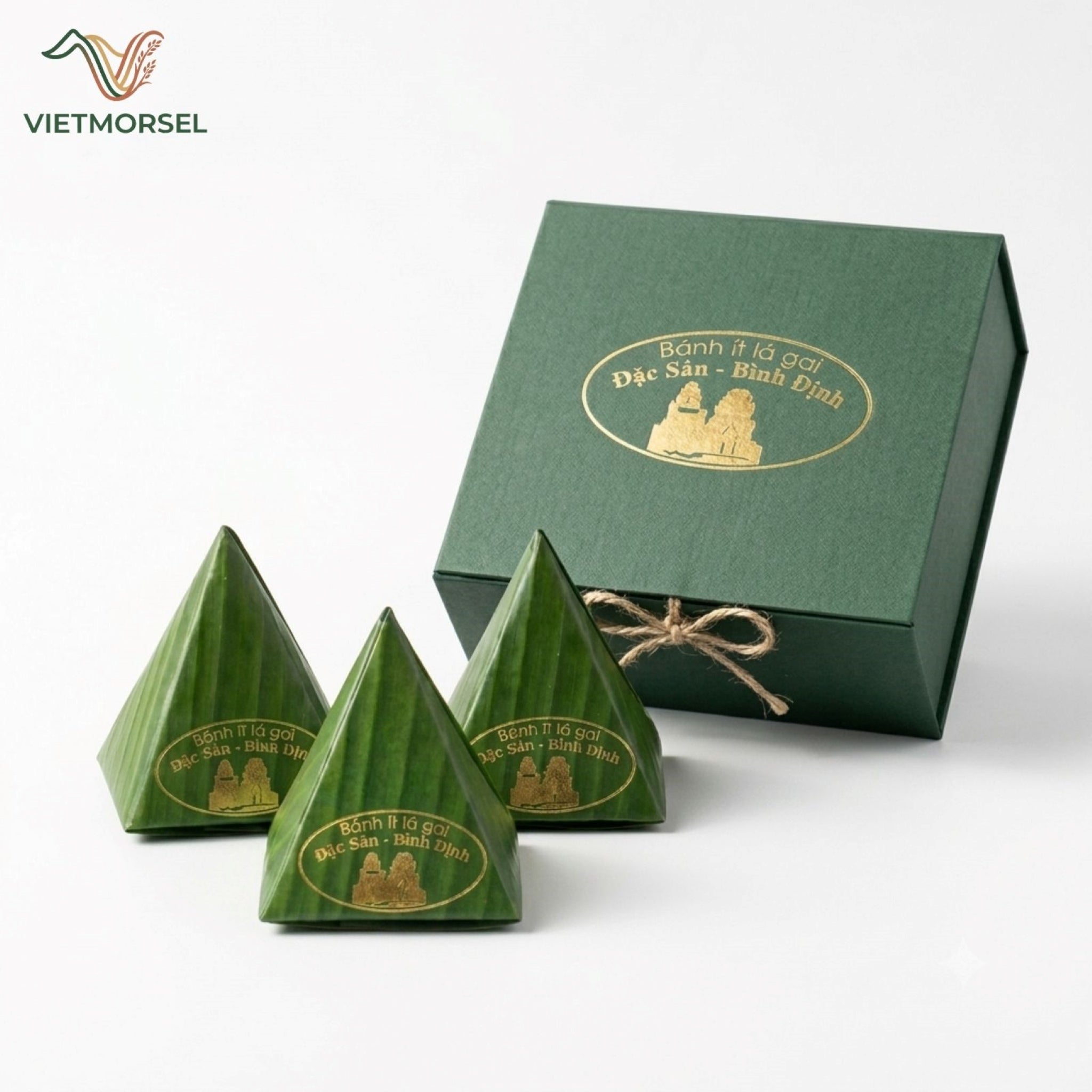 Binh Dinh thorn leaf cake
